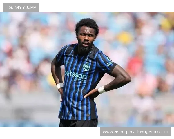 国米图拉姆训练中完成惊人突破