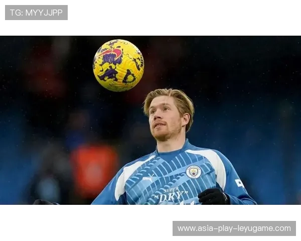德布劳内外脚背分球再次成为名场面